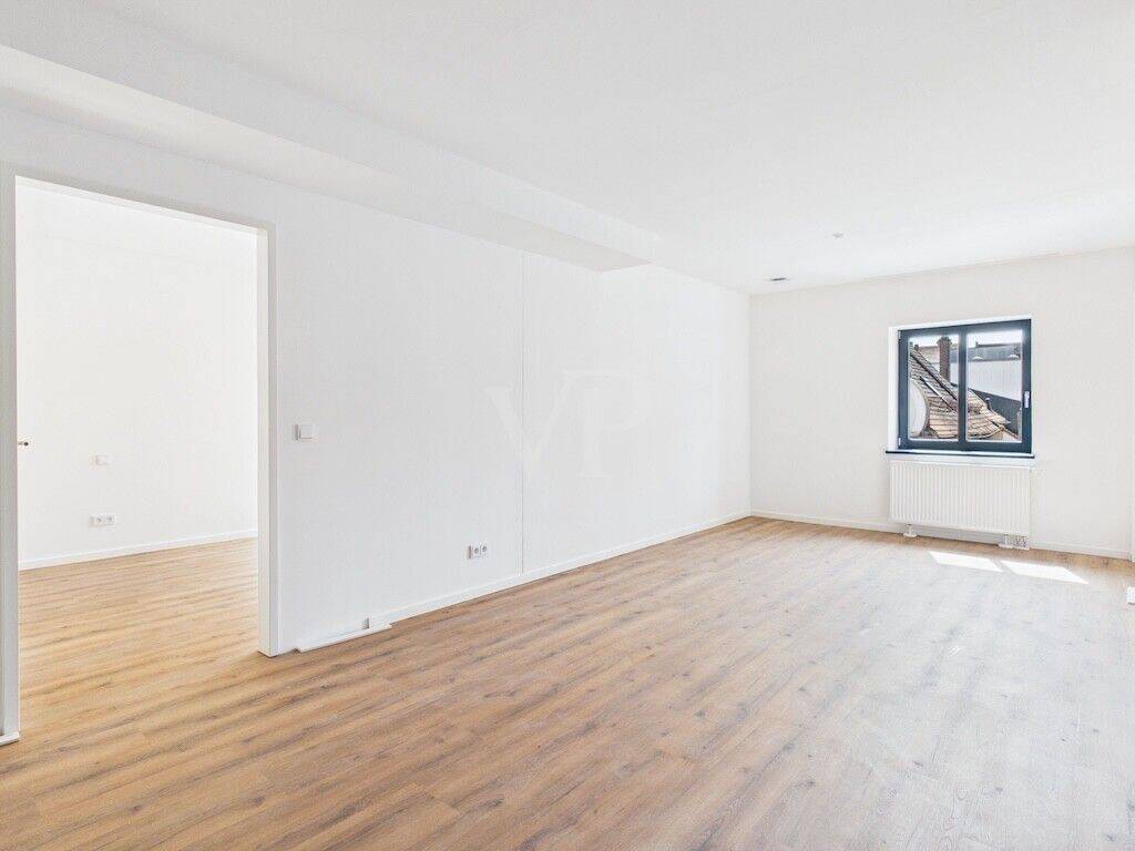 IN-Stadtmitte - 3 ZKB im 2. OG mit Lift - Erstbezug nach Modernisierung – Ingolstadt – Vorschaubild 3