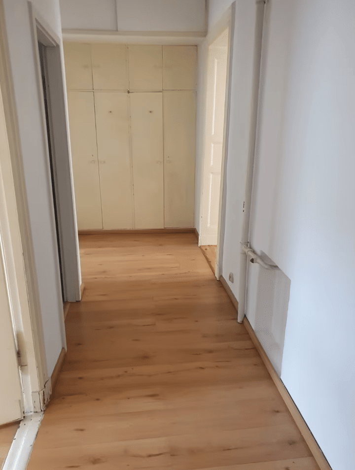 Urbaner Altbaucharme in Neukölln - Vermietete 2-Zimmer-Wohnung mit Südwestbalkon – Berlin – Vorschaubild 2