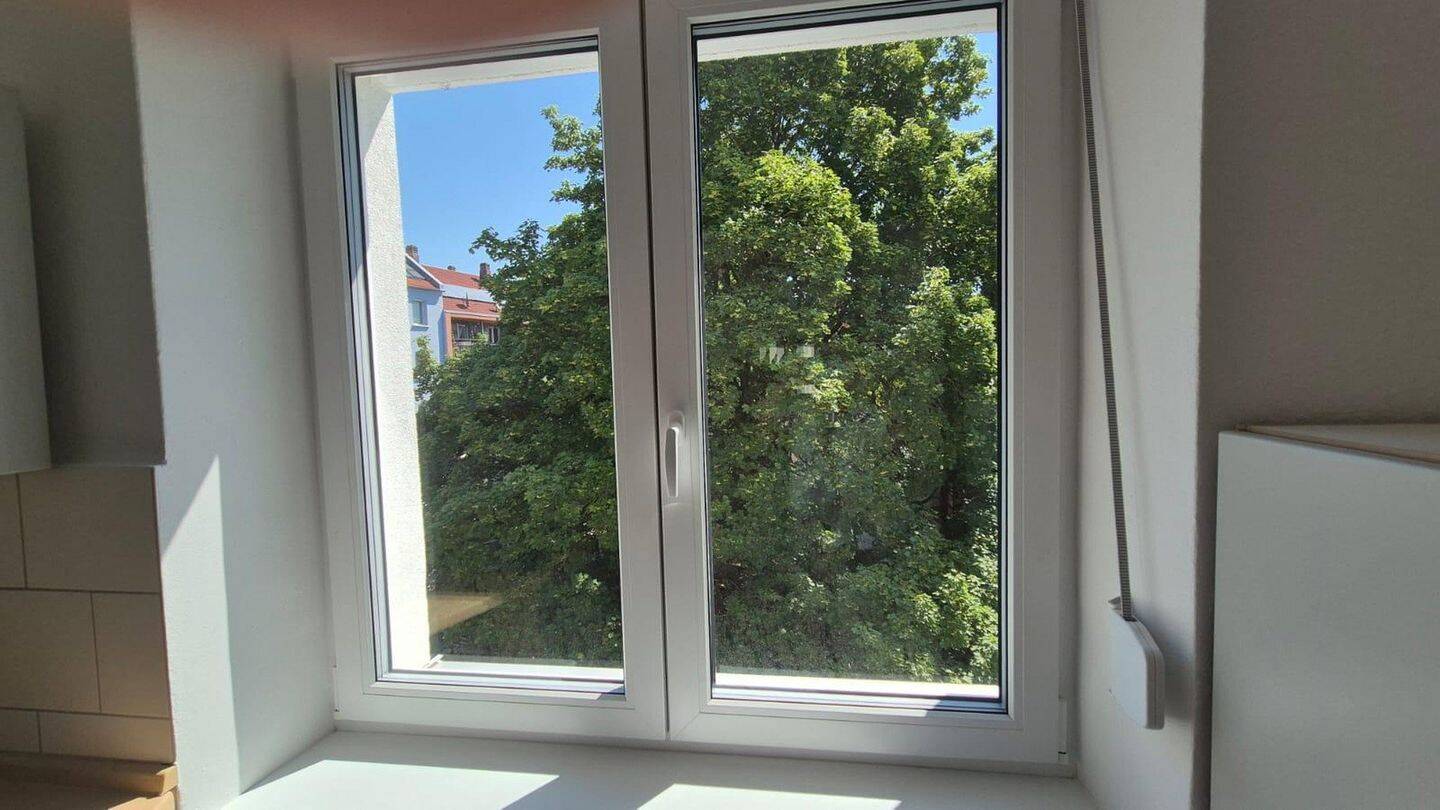 Frisch renovierte 3-Zimmer-Wohnung mit Balkon im energetisch modernisierten Mehrfamilienhaus – Nürnberg – Vorschaubild 8