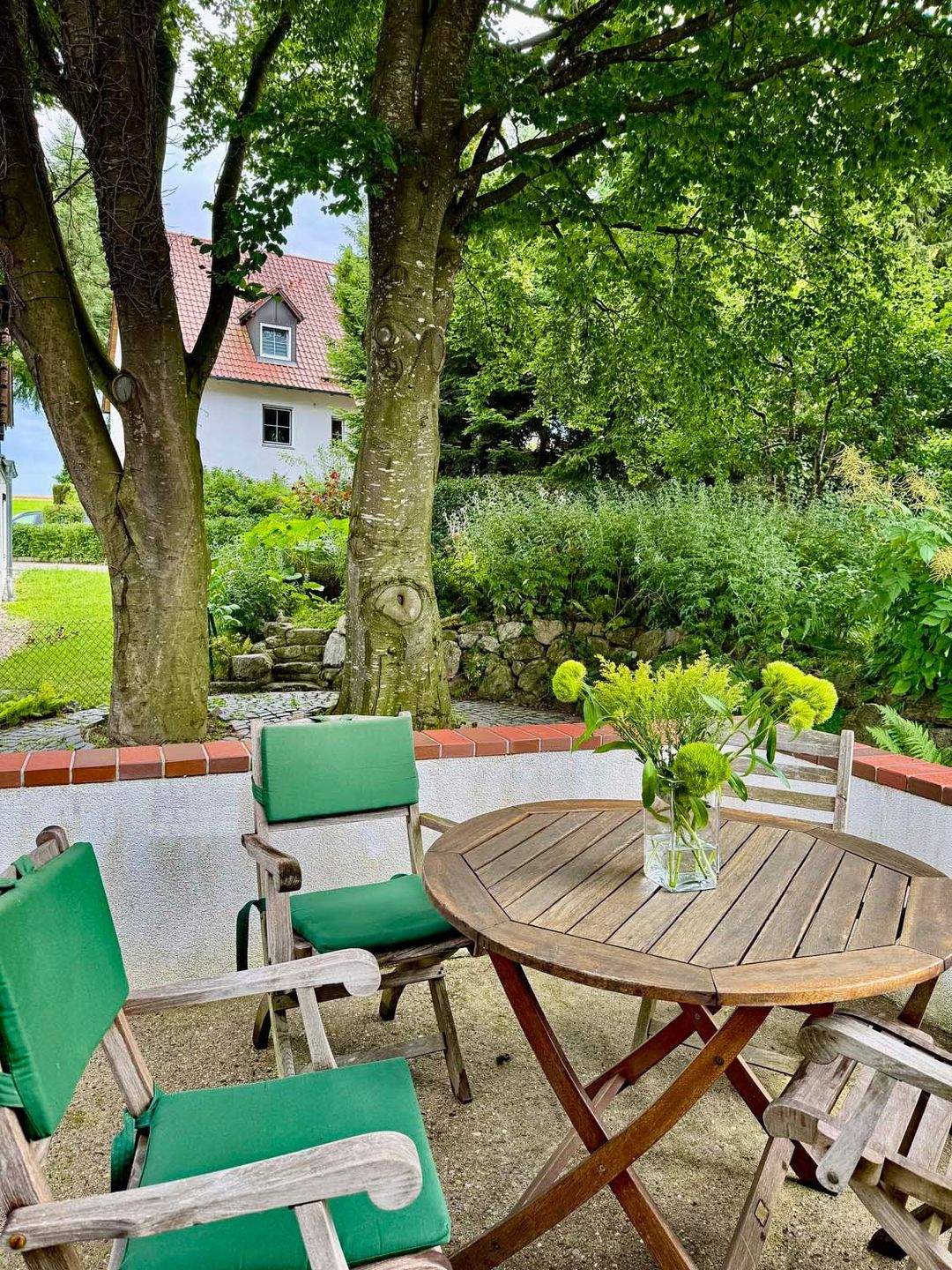 Ein schönes Haus für eine Familie mit herrlichem Garten und separatem Bauplatz – Pfaffenhofen an der Glonn – Vorschaubild 3