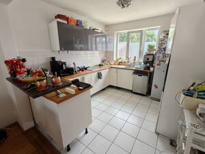 Zuhause ist Familienglück: Ruhiges Wohnen mit überdachter Terrasse & 2 Stellplätzen, Kempener Feld – 47804 Krefeld – Vorschaubild 8