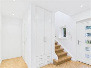 "Green Living" - Familien aufgepasst! Sanierte Doppelhaushälfte mit Terrasse und Keller – 65929 Frankfurt am Main – Vorschaubild 5