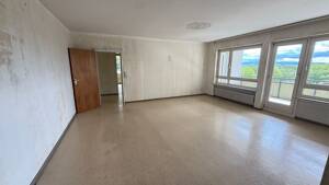 Großzügige Wohnung mit Balkon und Aufzug in Kassel – 34125 Kassel – Vorschaubild 2