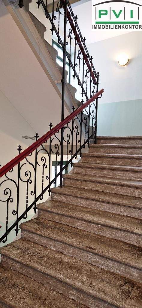 Superwohnung im Dachgeschoß mit Einbauküche und Balkon – Chemnitz – Vorschaubild 7