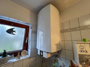Etagenwohnung Eckernfeld - 4 Zimmer / Balkon / 2OG / Bad mit Wanne Dusche und Fenster / Dämmung – 27580 Bremerhaven – Vorschaubild 6