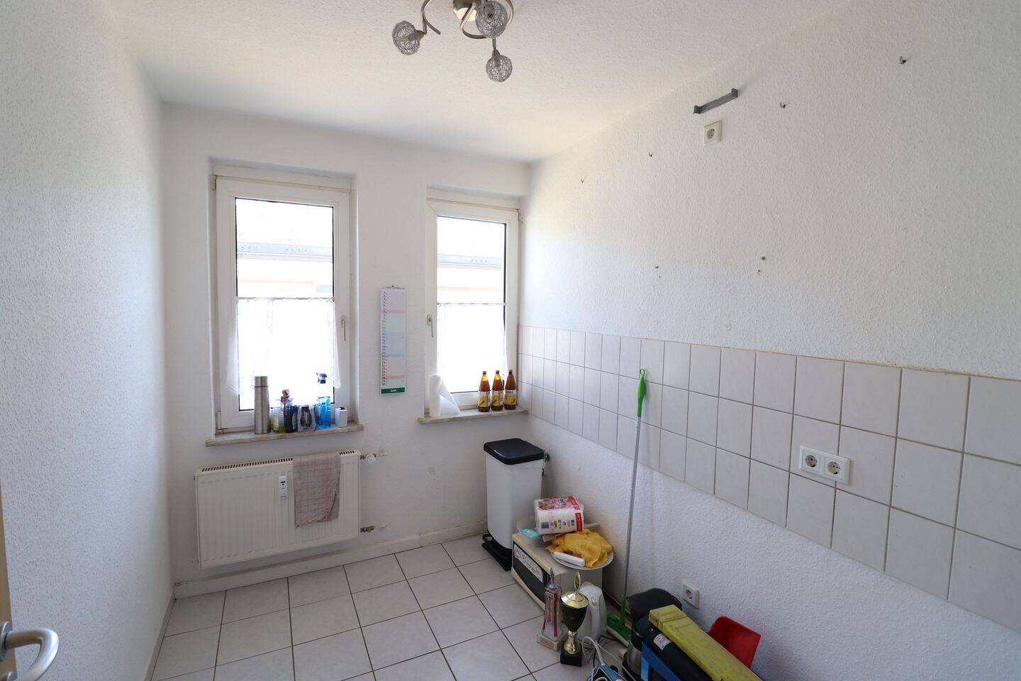 Ab 01.09. 2,5-Raum Wohnung bald mit Balkon inkl. Treppenhausreinigung, Winterdienst – Oberhausen – Vorschaubild 3