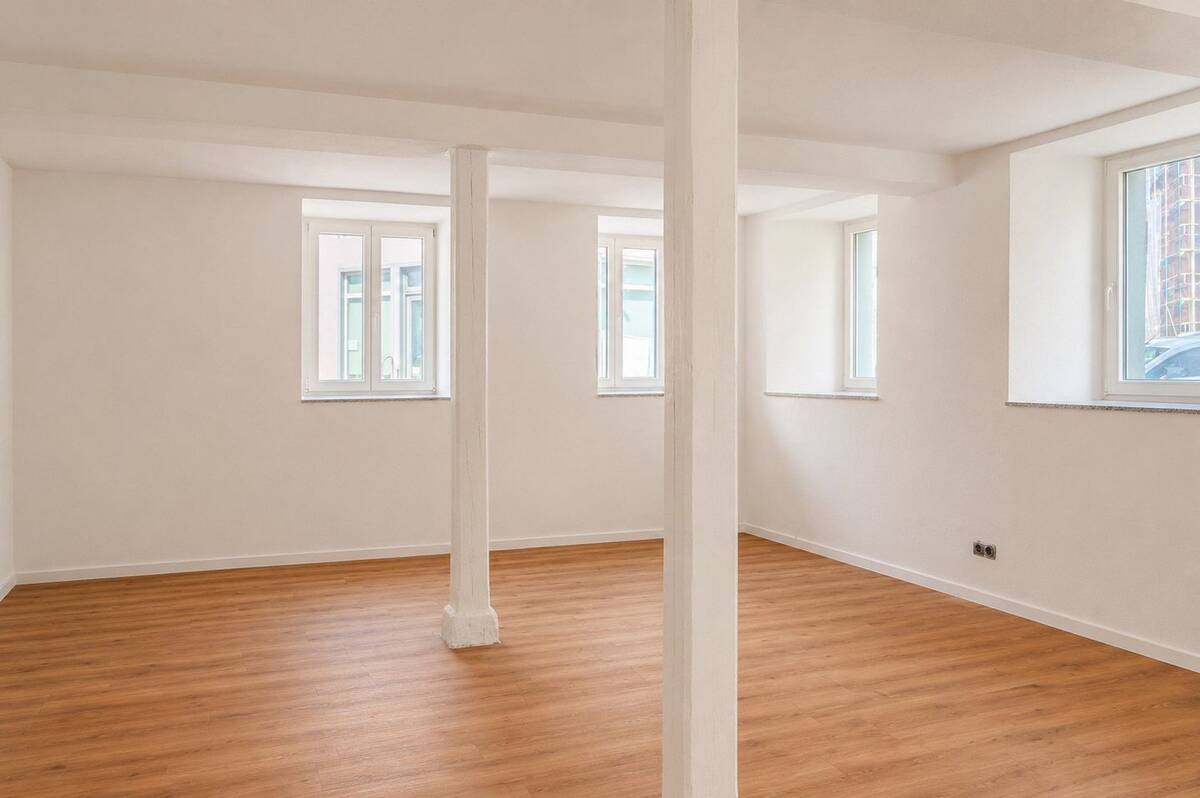 Freiraum neu definiert: 92 m² saniertes Wohnvergnügen für Familien oder Kapitalanleger – 73525 Schwäbisch Gmünd – Bild 1 von 9