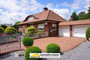 Attraktiver Winkelbungalow mit Wintergarten in unmittelbarer nähe zum Freizeitsee