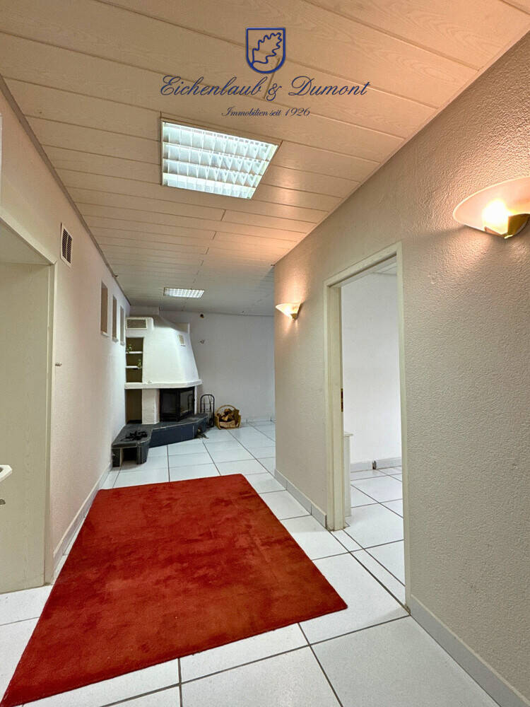 Großzügiges Haus, 410m² Gesamtfläche in ruhiger Seitenstraße von Saarbrücken-West – Saarbrücken – Vorschaubild 3