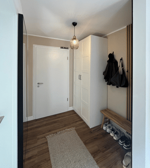 Modernes Wohnen auf zwei Ebenen – Maisonette mit Galerie und sonnigem Balkon in der Kelheimer Altstadt – 93309 Kelheim – Vorschaubild 8