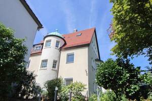 Interessantes MFH mit Wertsteigerungspotenzial und großem Garten in Top-Lage von Stuttgart – 70195 Stuttgart – Vorschaubild 2
