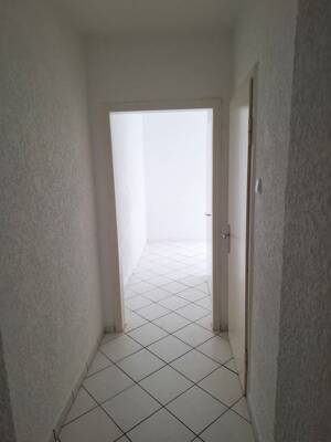 ***Ansprechende Single-Wohnung sucht nette Mieter*** – 46047 Oberhausen – Vorschaubild 2