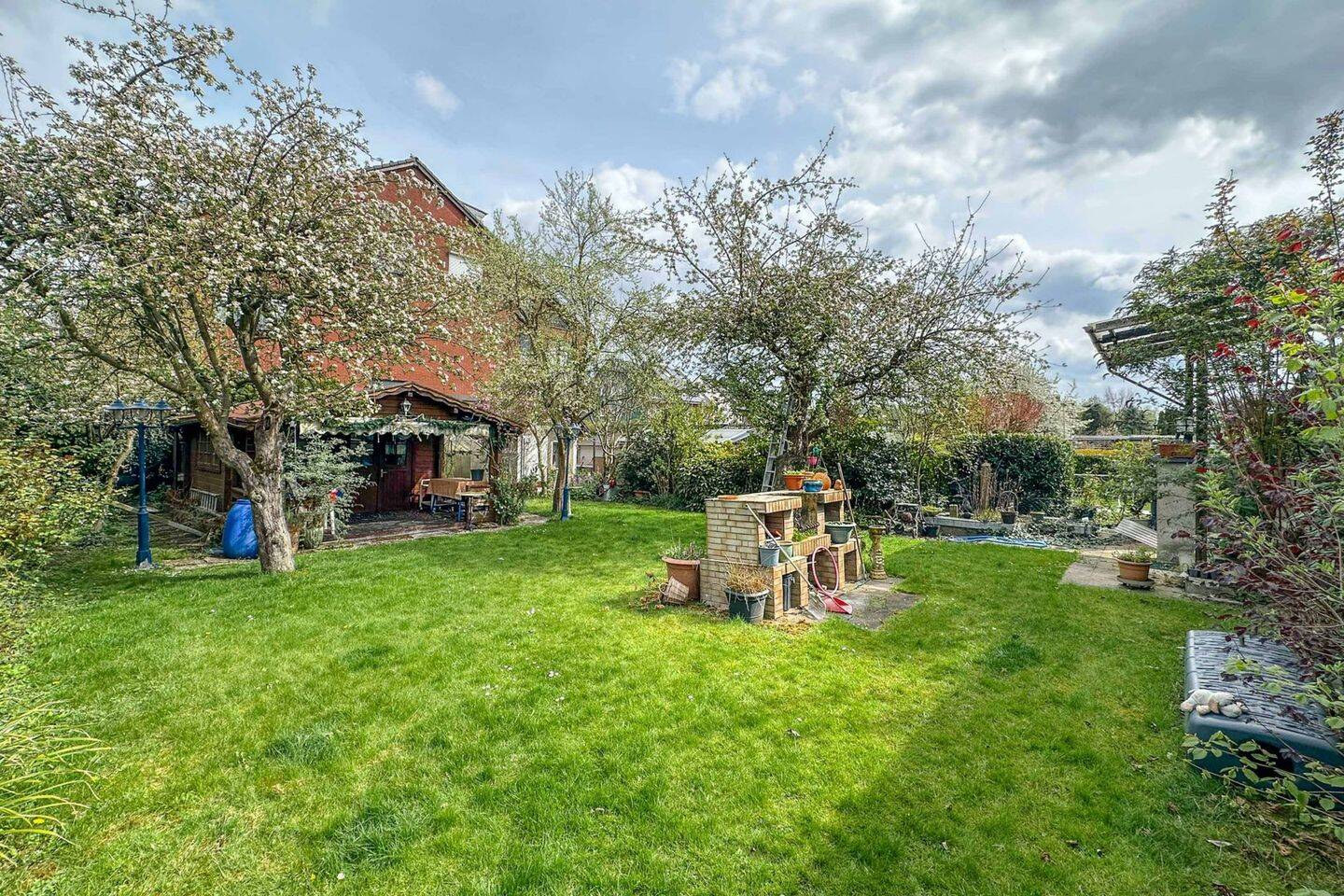 Freistehendes Zweifamilienhaus mit viel Platz und Gestaltungsspielraum – Dortmund – Vorschaubild 3