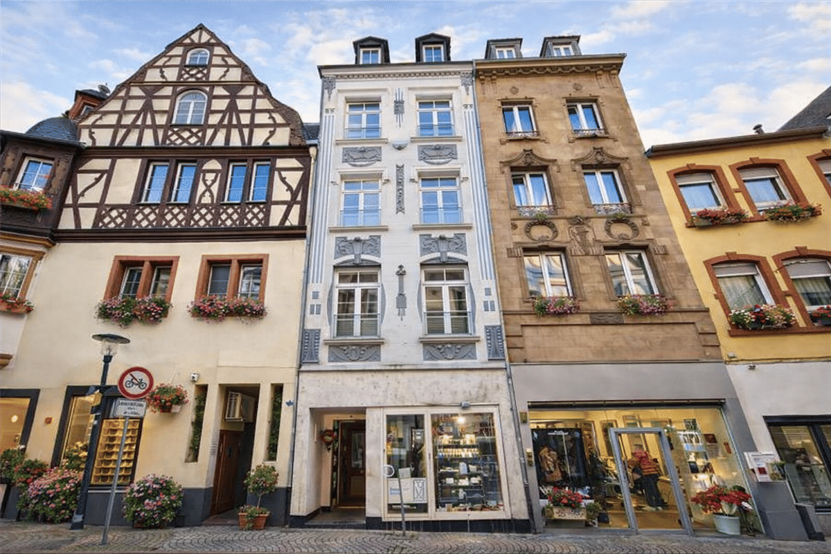 Seltenes Investment mit Bestandsschutz - Apartmenthaus in der Koblenzer Altstadt – 56068 Koblenz – Bild 1 von 9