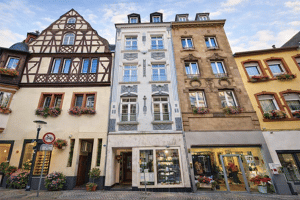 Seltenes Investment mit Bestandsschutz - Apartmenthaus in der Koblenzer Altstadt