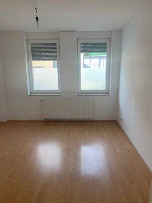 Attraktive renovierte 2,5-Raum-Wohnung in verkehrsgünstiger Lage in Essen-Kray – 45307 Essen – Vorschaubild 5