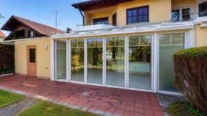 Ohne Provision. Große Doppelhaushälfte mit Wintergarten, Sauna und vielseitiger Aufteilung - München – 80937 München – Vorschaubild 2