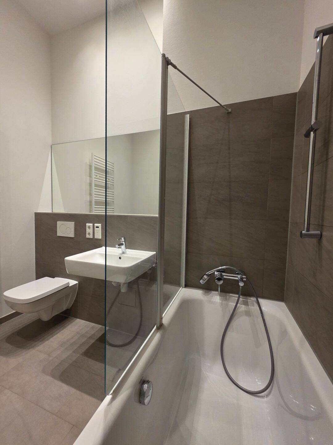 SOFORT frei Maison Chopin - helle 2 Zimmer Wohnung mit Balkon und EBK – Chemnitz – Vorschaubild 6