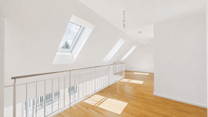 HEGERICH: Stilvolle 2,5-Zimmer-Dachgeschosswohnung mit Galeriepotenzial in München-Waldtrudering! – 81827 München – Vorschaubild 6