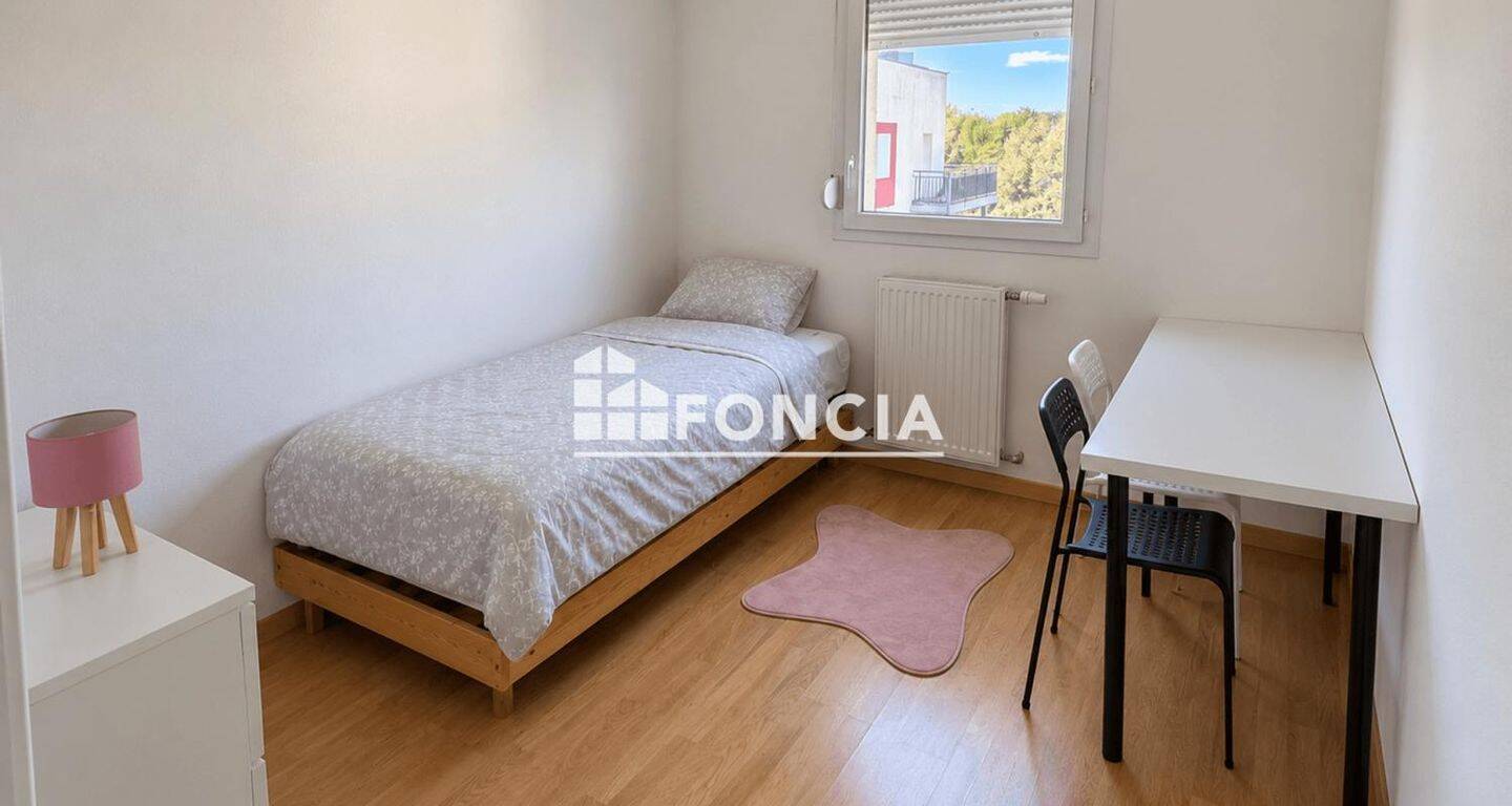 4 pièces 77 m² · à Besançon · 77,4 m² · 970 €/mois