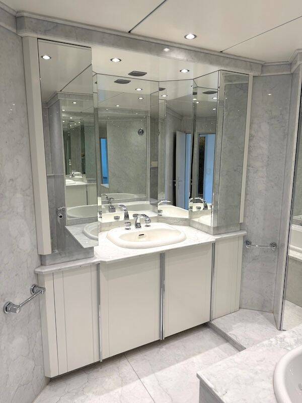 lichdurchflutete Dachgeschosswohnung mit unverbaubarem Blick – Berlin – Vorschaubild 8