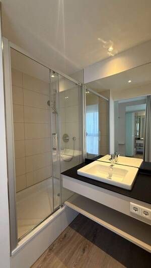 Premium Student Living Erlangen: Möbliertes Apartment inkl. Strom, WLAN & Gym – 91052 Erlangen – Vorschaubild 5