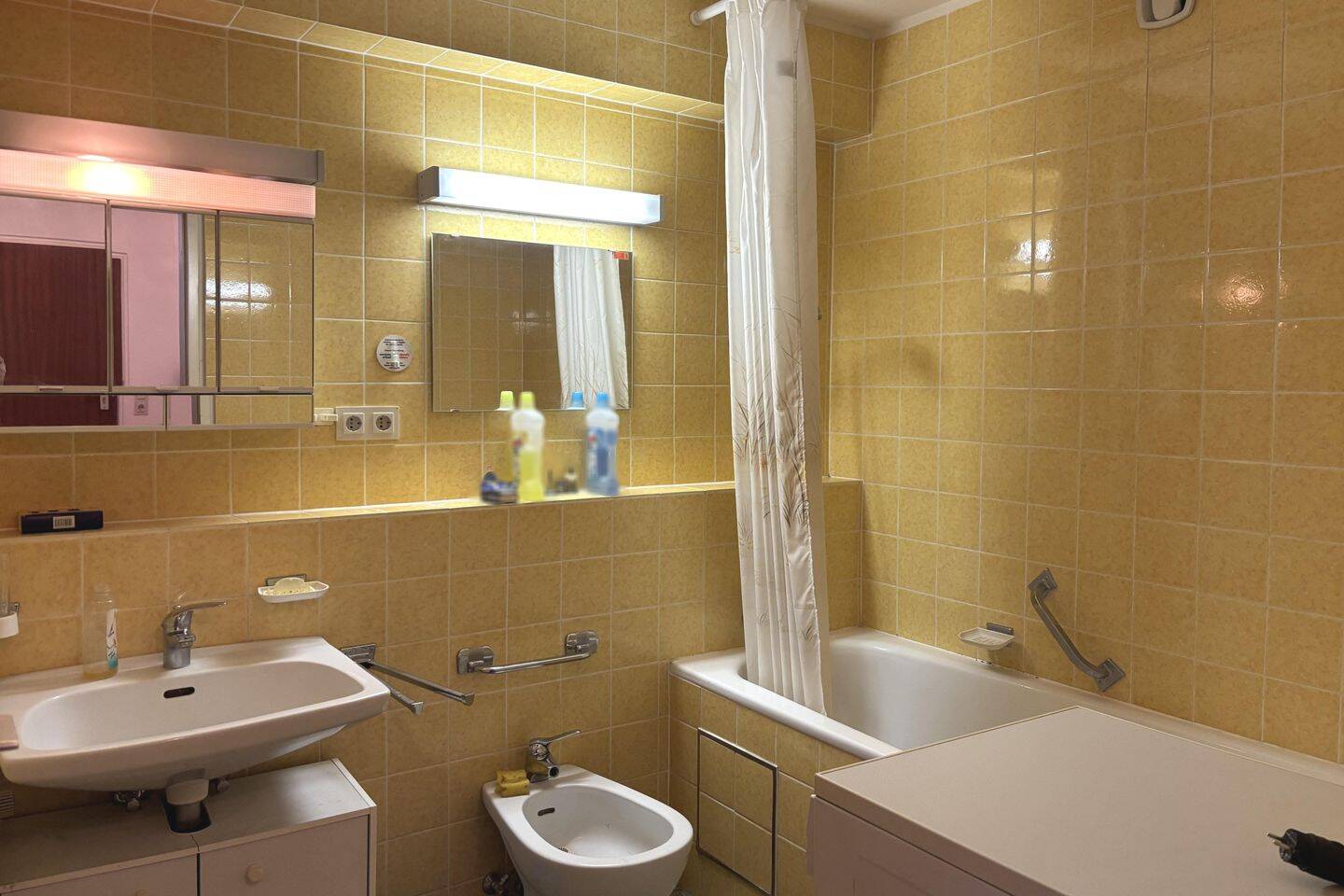 Freie 2-Zimmer-Wohnung mit Garage in S-Neugereut! – Stuttgart – Vorschaubild 5