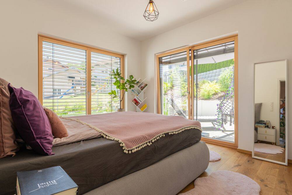 Zentrumsnah wohnen in Waldkirchen 3-Zimmer-Wohnung mit Tageslichtduschbad, EBK, Terrasse und Garten – Waldkirchen – Vorschaubild 5