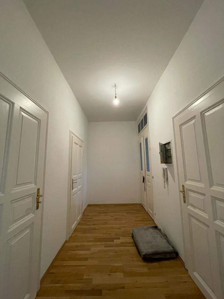 Schloßplatz 11 - Charmantes Appartement im Herzen von Chemnitz – Chemnitz – Vorschaubild 2