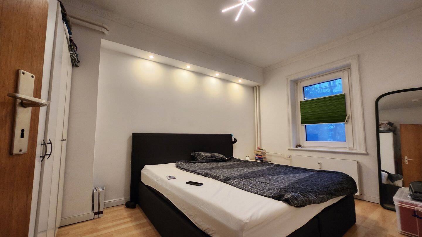 2 Zi. Wohnung in Winterhude in bester Lage. Befristet/All inkl – Hamburg – Vorschaubild 2