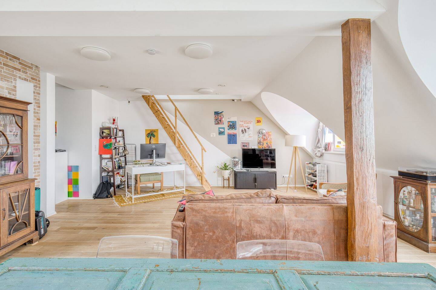 Sonnige Dachgeschosswohnung mit loftartigem Charakter – Berlin – Vorschaubild 4