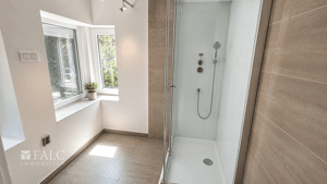 Renovierungsbedürftiges Einfamilienhaus mit viel Platz, Pool, Doppelgarage und Schuppen – 12589 Berlin – Vorschaubild 9