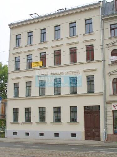 Gohlis-Süd * Bezugsfreie ETW in zentraler Lage * Tageslichtbad * dunkles Laminat * Südbalkon