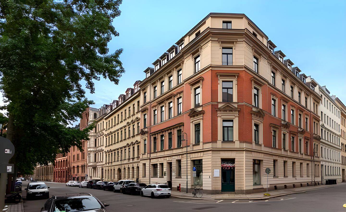Großzügige Erker-Wohnung im Herzen Leipzigs | Bad mit Wanne | Aufzug