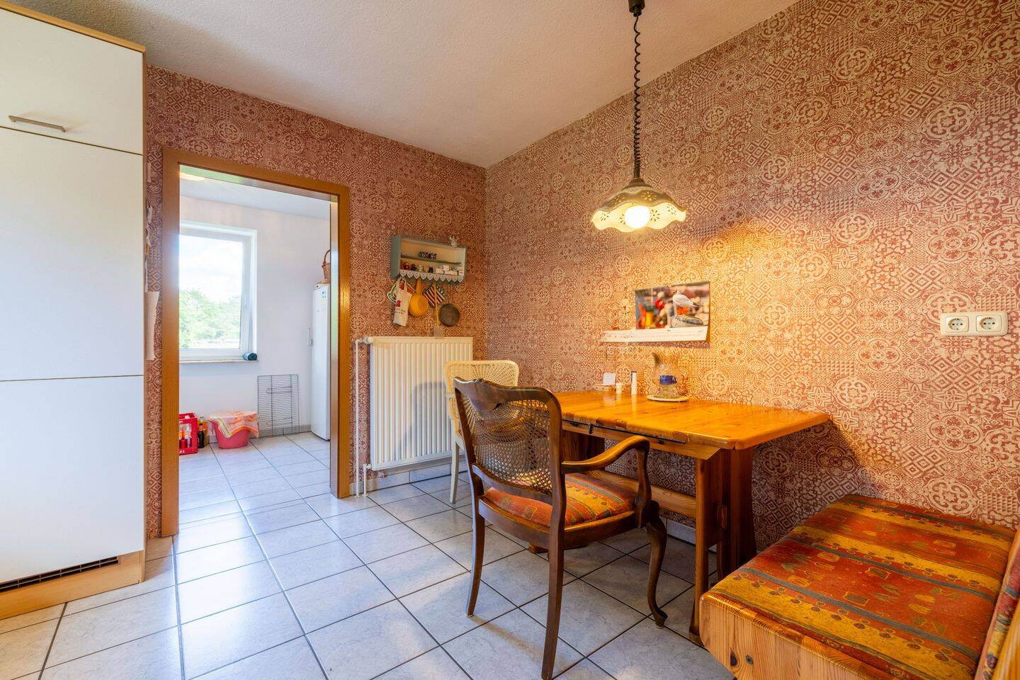 Familienhaus plus Einliegerwohnung auf Traumgrundstück mit 2.354 m² Größe in Hohn – Hohn – Vorschaubild 6