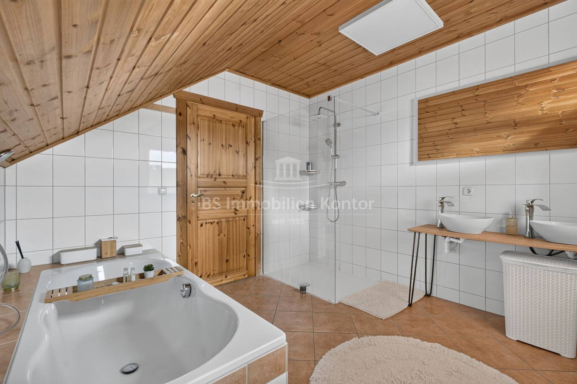 Einfamilienhaus in 26871 Papenburg mit 180 m² kaufen