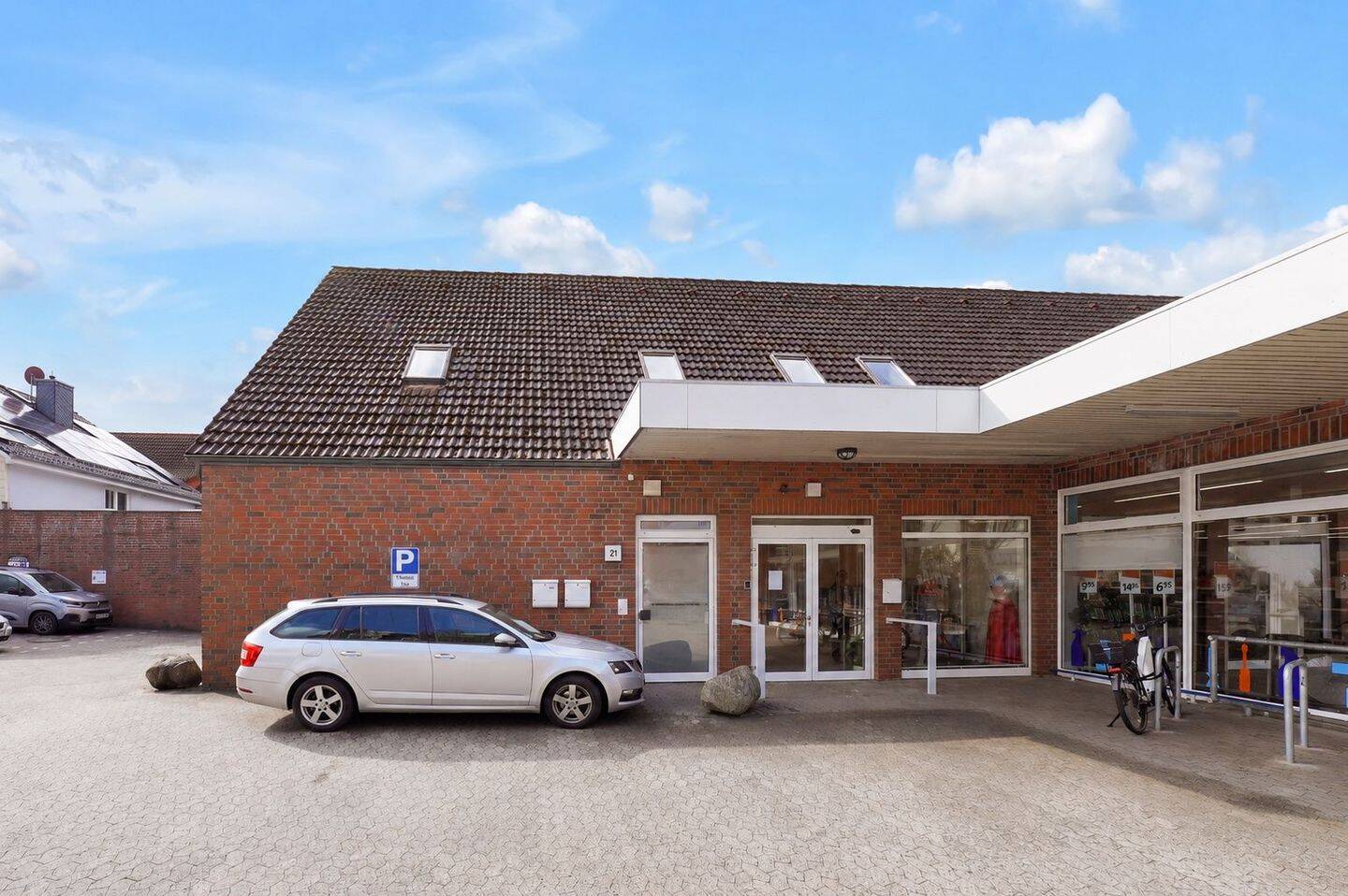 Solides Investment in Winsen: Gepflegtes Wohn- und Geschäftshaus! – Hannover – Vorschaubild 2