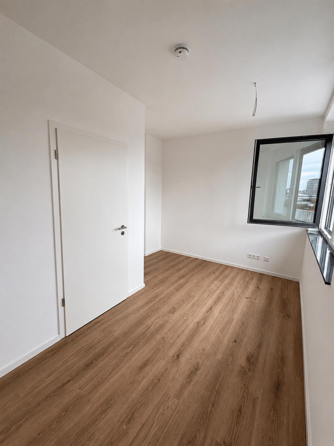 *TOP* 3-Zimmer Maisonette-Neubauwohnung mit Balkon und Dachterrasse und Stellplatz – Nürnberg – Vorschaubild 2