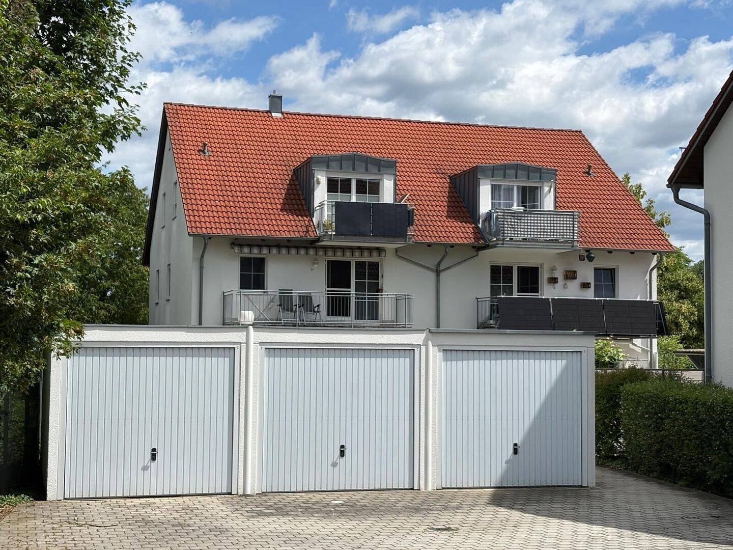 Schicke 2,5 Zimmer-Wohnung mit Balkon – Ingolstadt – Vorschaubild 2