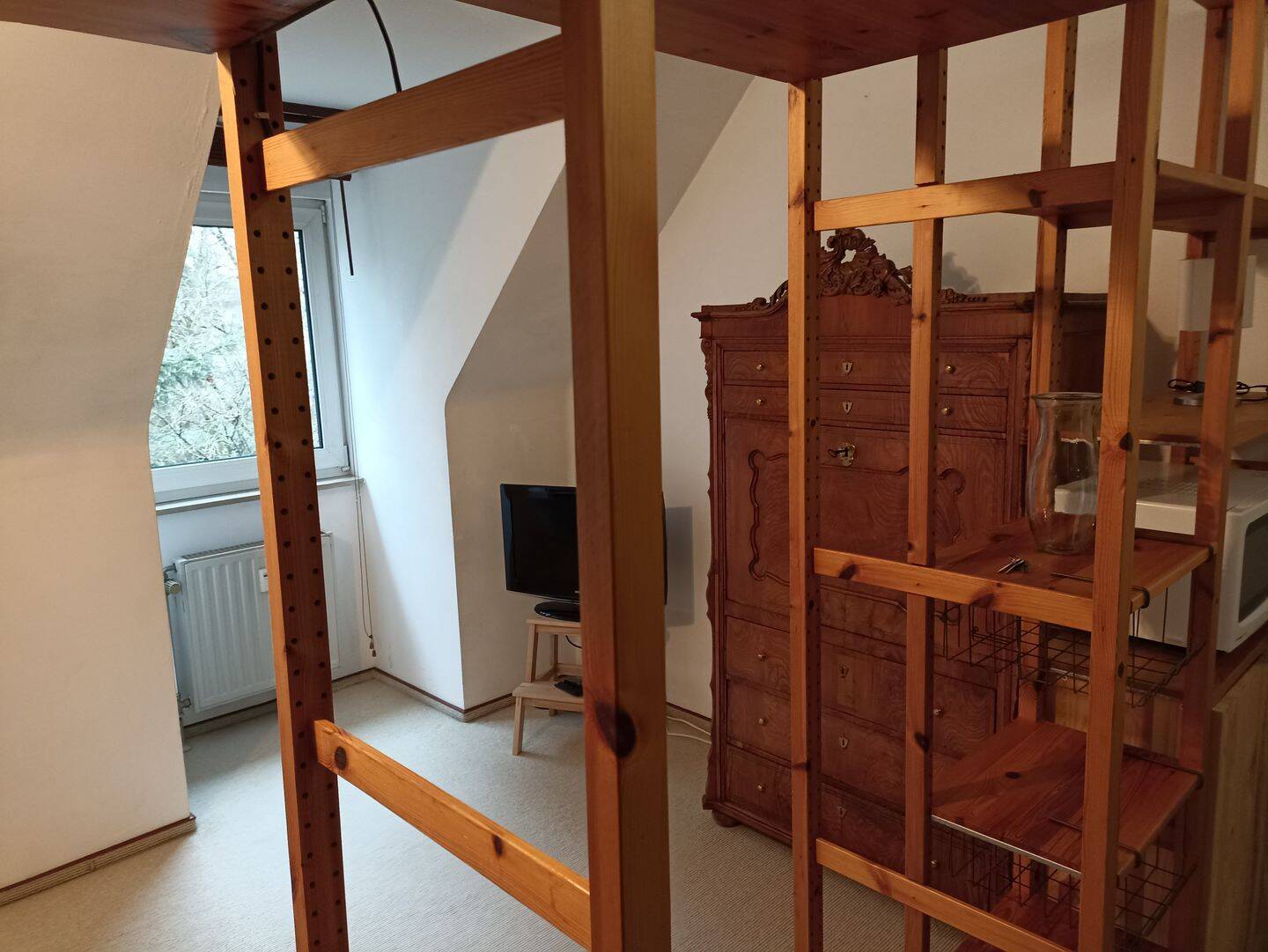 Möblierte 1 Zi.-Wohnung in Toplage – Erlangen – Vorschaubild 3