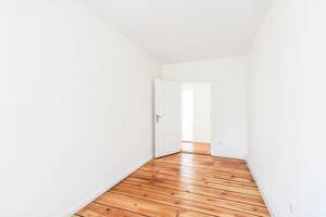 3-Zimmer-Altbaujuwel in Berlin-Mitte | Erstbezug nach umfassender Sanierung & außergewöhnlichem Bad – 10115 Berlin – Vorschaubild 9