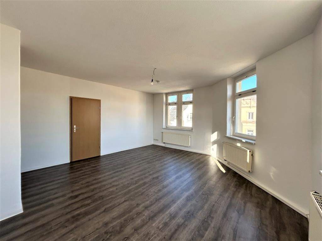 Hier sparst du jeden Monat, eckig Geld! – Chemnitz – Vorschaubild 4