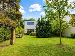 Exklusive Bauhaus-Villa mit großem Garten und 5 Zimmern – 13156 Berlin – Vorschaubild 2