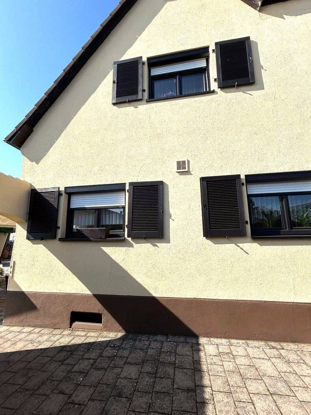 * Haus mit Werkstatt, Garage und Erweiterungspotential * – Nürnberg – Vorschaubild 4