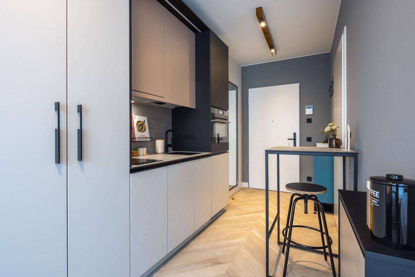 "The Comfy One" | Studio-Apartment mit Vollausstattung und vielen digitalen Features – Düsseldorf – Vorschaubild 2