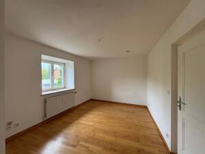 Gepflegte und helle 4 Zimmer-Altstadtwohnung mit Garage – 85049 Ingolstadt – Vorschaubild 5