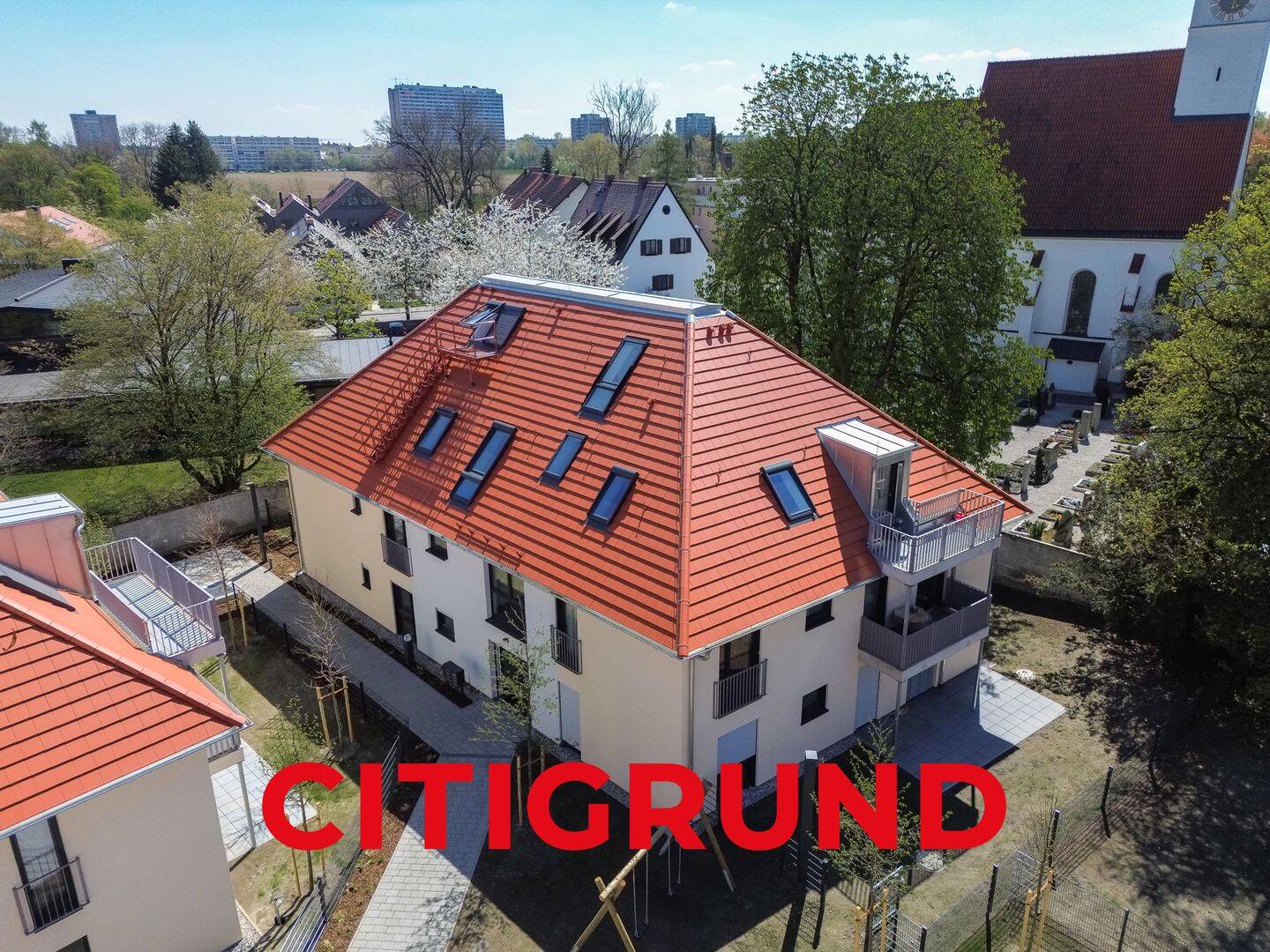 Forstenried - Stylisch. Großzügig. Exklusiv. - Modernes Wohnen & ruhigem Balkon!