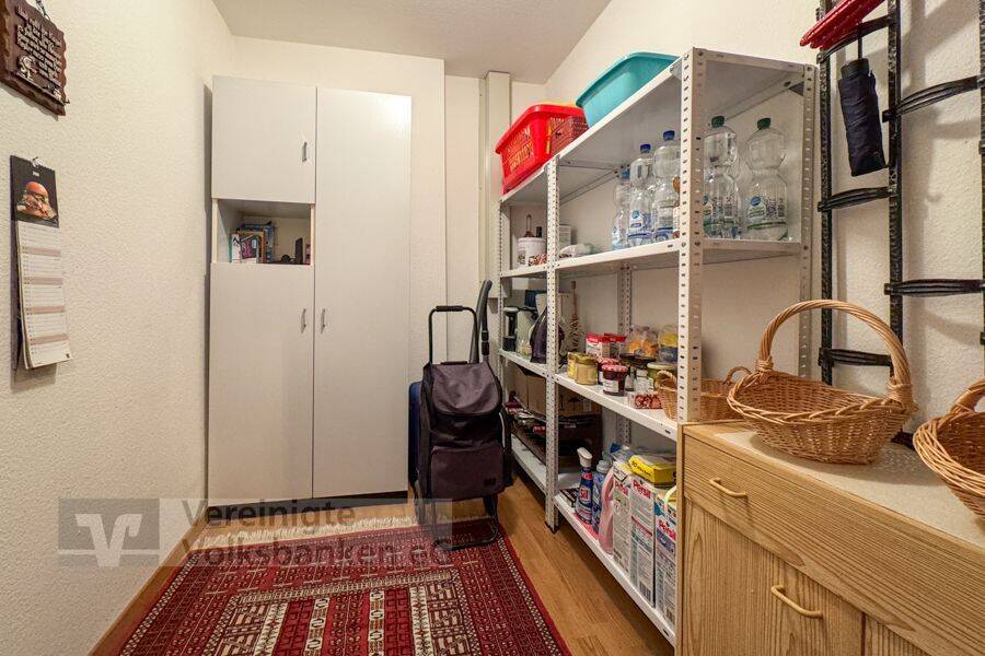 Tolle 4 Zimmerwohnung mit Garage - sofort Frei - in gutem Zustand – Reutlingen – Vorschaubild 8