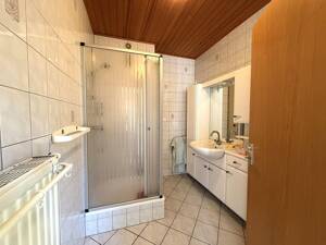 Charmantes Einfamilienhaus mit außergewöhnlichem Grundstück - Viel Platz für Ihre Wohnträume in Wersten – 40591 Düsseldorf – Vorschaubild 5