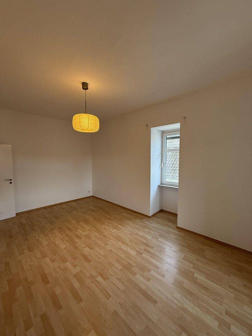 Charmante 3-Zimmer-Wohnung in ruhiger Jugendstilvilla - frisch Renoviert, neue Einbauküche – Bad Nauheim – Vorschaubild 7